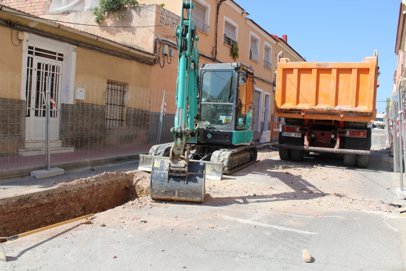 Inician el expediente para contratar la asistencia de demoliciones de pavimentos, excavaciones y restituciones de pavimentos para el Servicio Municipal de Aguas.