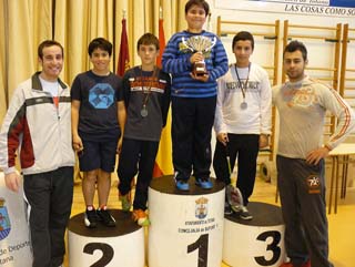 Totana acogi� la final regional de badminton en edad escolar