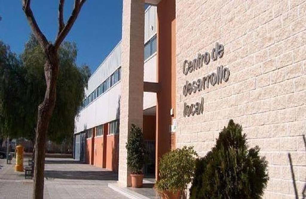 El ayuntamiento de Totana Solicita al SEF una subvencin de 153.403,20 euros para un programa mixto de Empleo-Formacin 