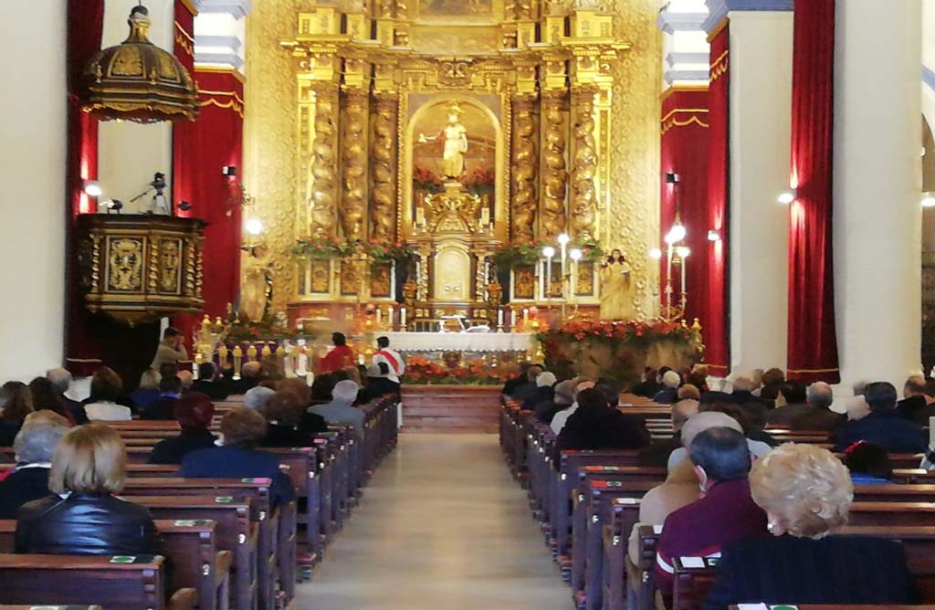 Las autoridades municipales asisten a la Santa misa con motivo de la festividad de Santa Eulalia de Mrida Patrona de Totana
