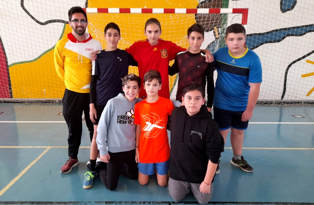 El IES Prado Mayor encabeza la clasificación en la I Jornada de Fútbol Sala escolar infantil