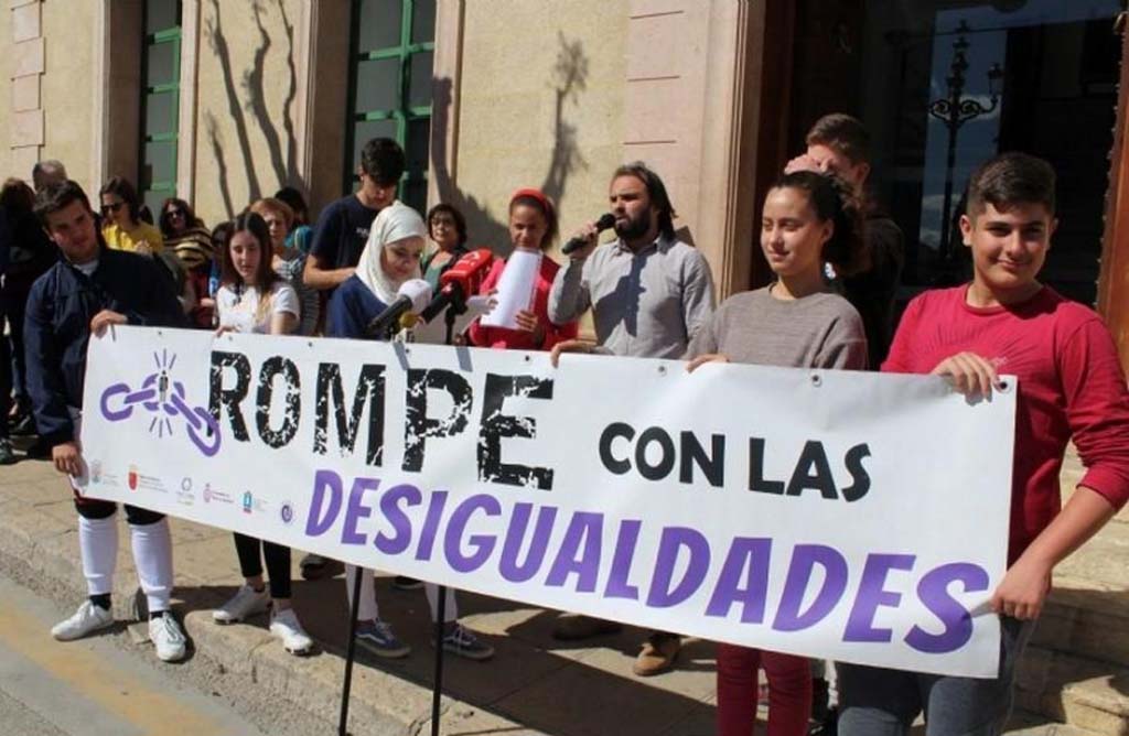 Elevan una mocin conjunta a excepcin del Grupo municipal de VOX para conmemorar el Da Internacional de la Mujer 