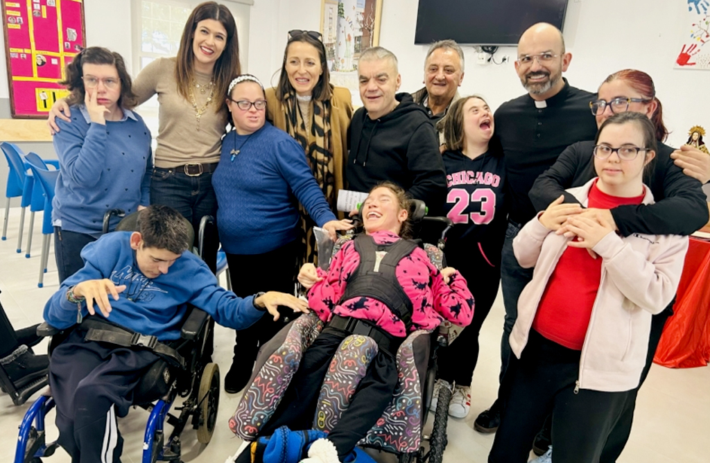 Se invierten m�s de 51.000 euros en reformar los espacios comunes interiores del �Jos� Moy� Trilla�